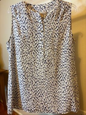 Banana Republic Navy and White Silk Sleeveless Top
